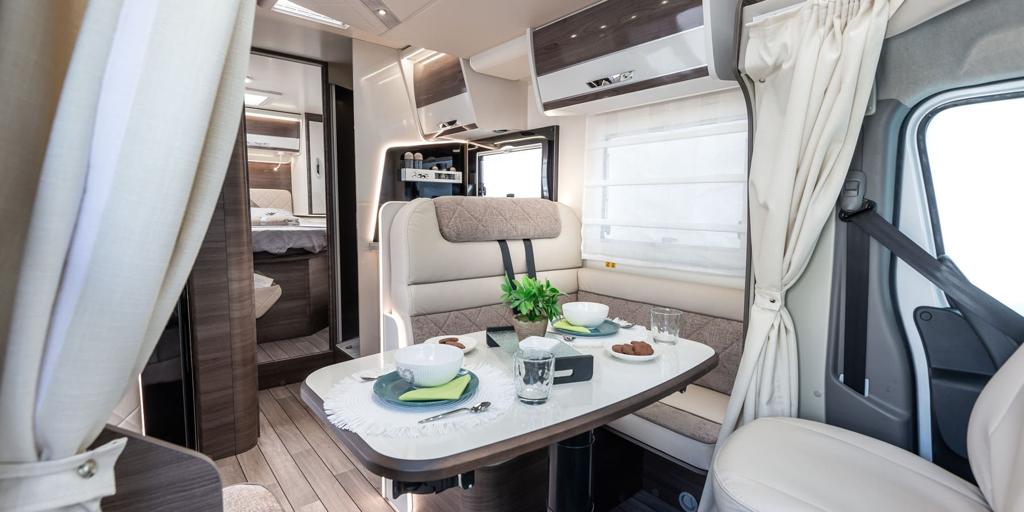 Renault Yearling 89 by McLouis 2024 Special Edition